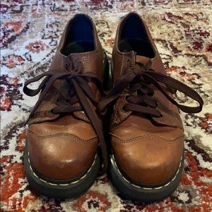 Vintage brown leather Dr. Martens